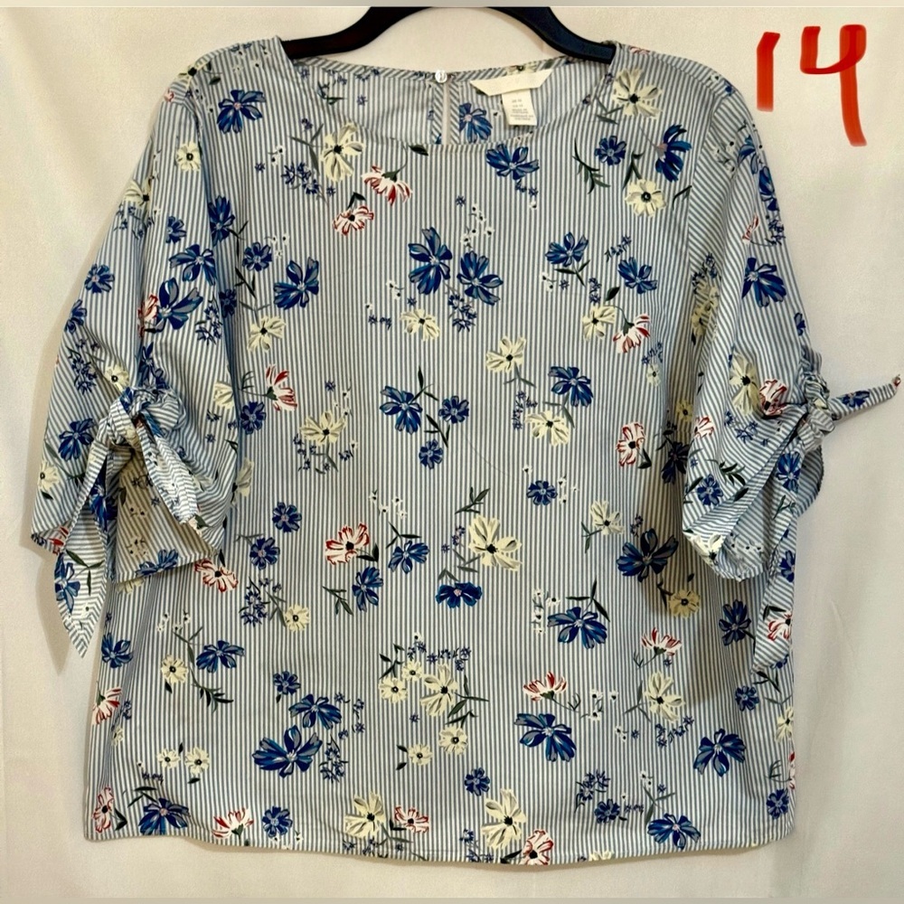 H&M Floral Striped Blouse